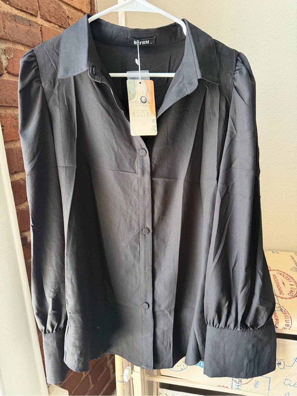 BTFBM Black Puff-Sleeve Button-Front Blouse
